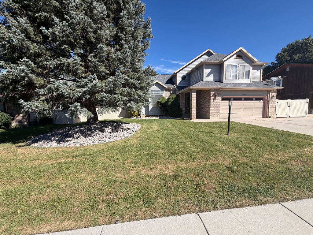 Photo of 2193 E SEGO LILY DR S, Sandy, UT 84092 (MLS # 2184289)