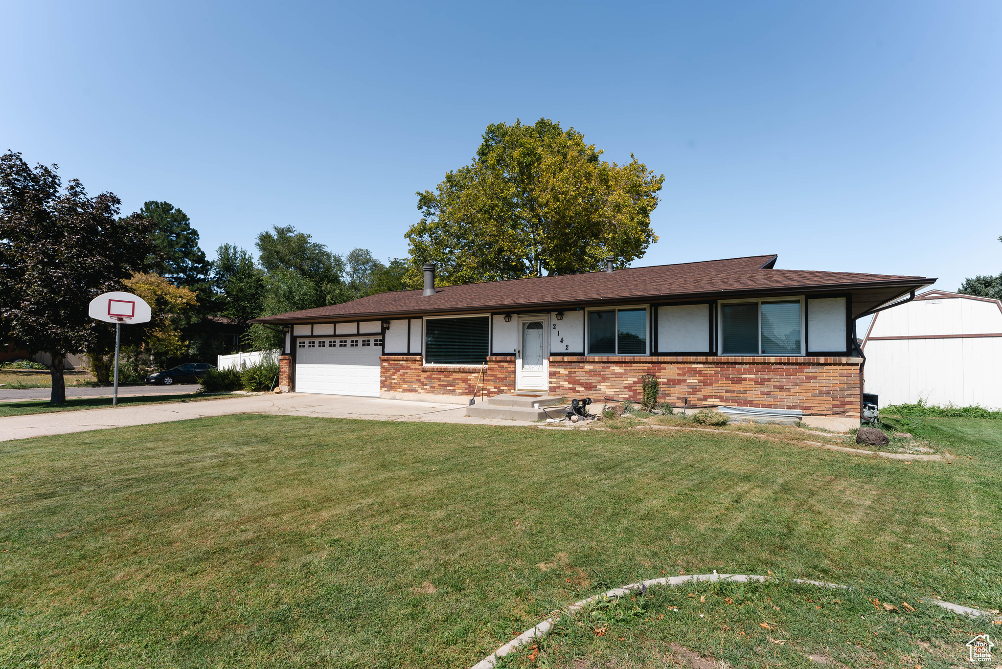 2142 W Concord Cir, West Jordan, Utah image 3