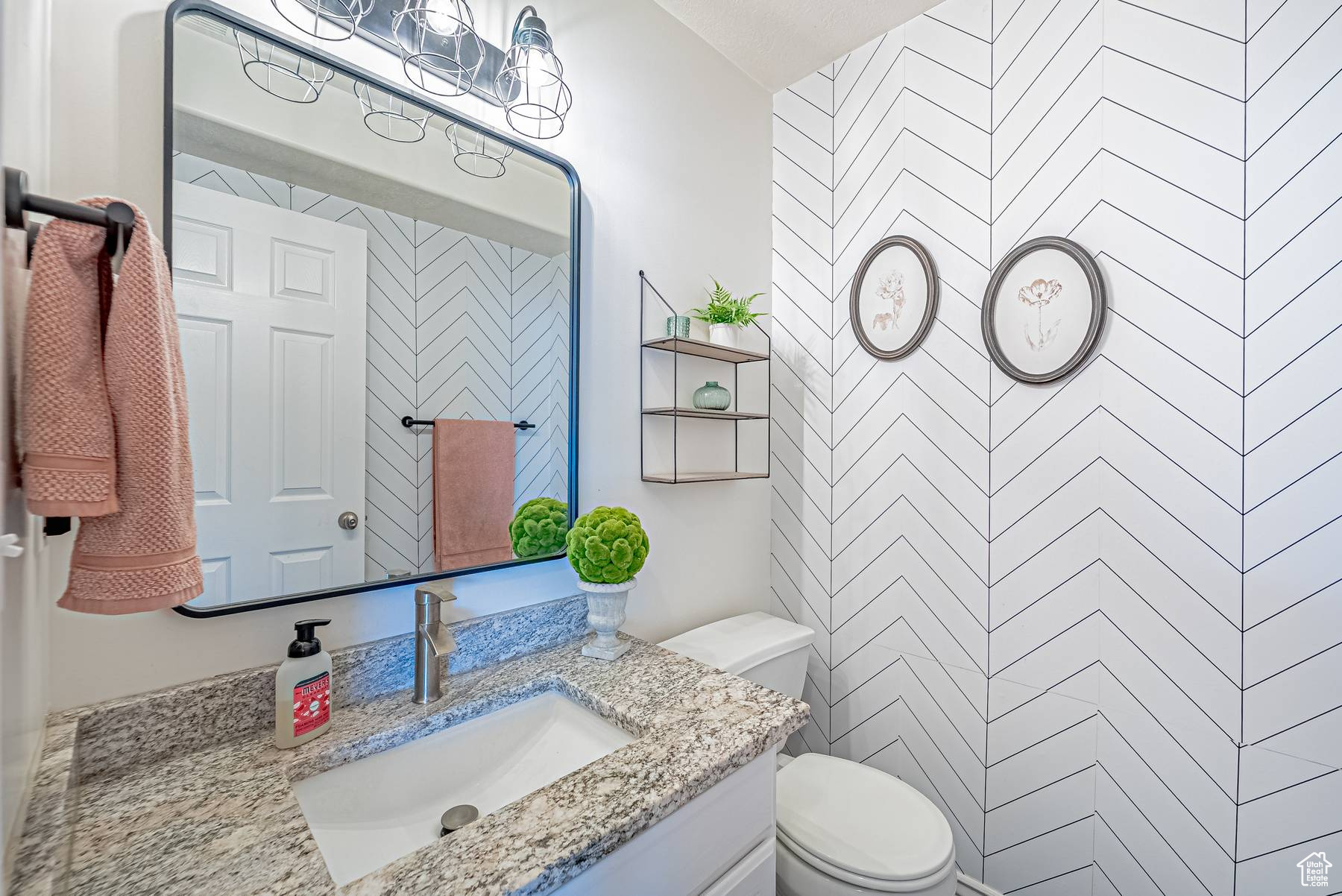 ZIONS CROSSING - Residential