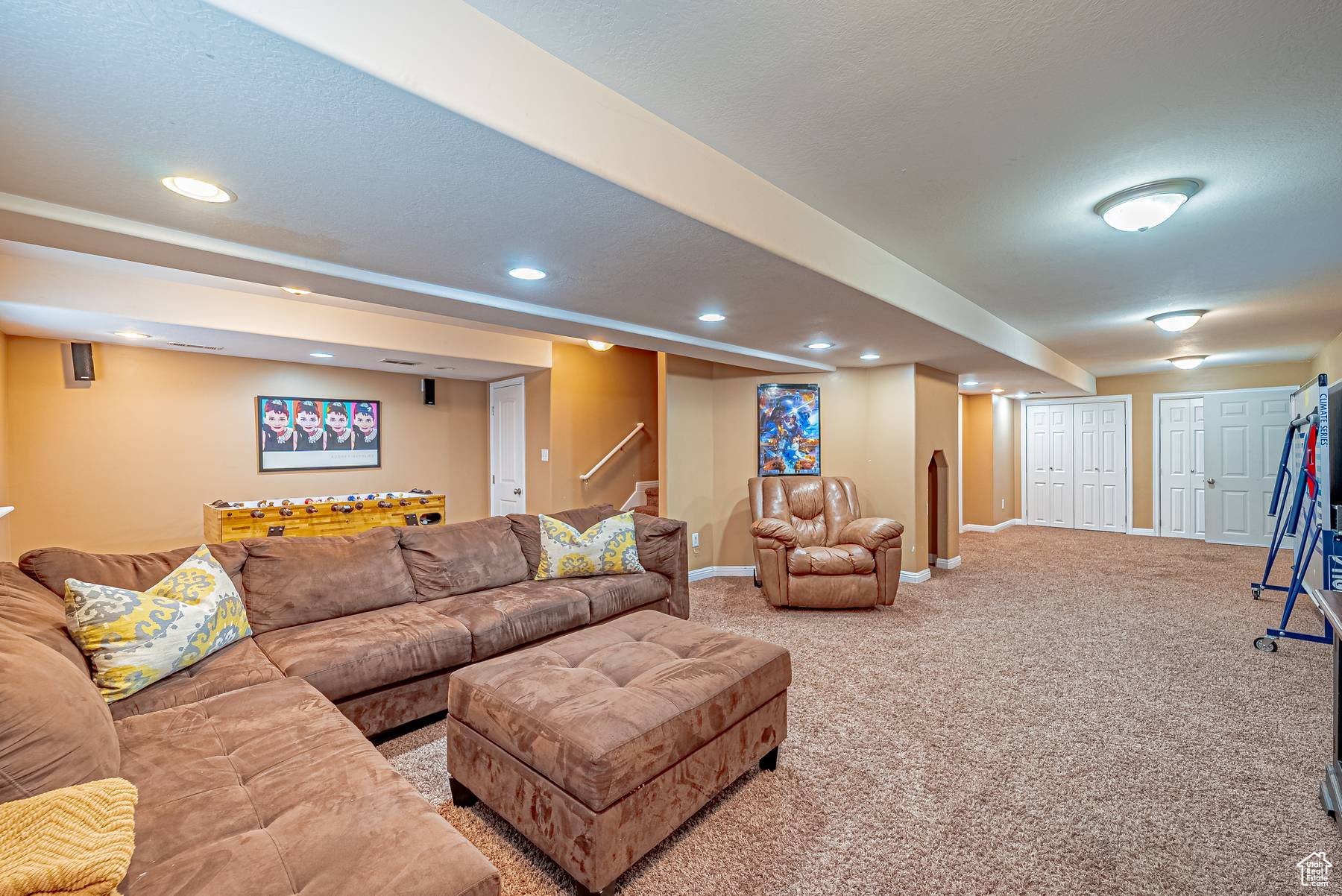 ZIONS CROSSING - Residential