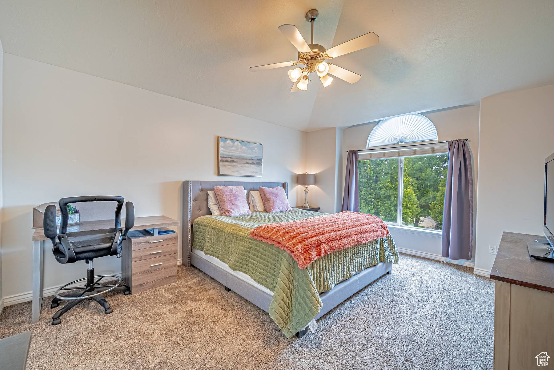 ZIONS CROSSING - Residential