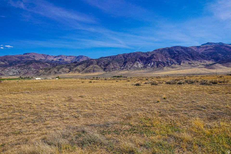 REDHAWK RANCH - Land