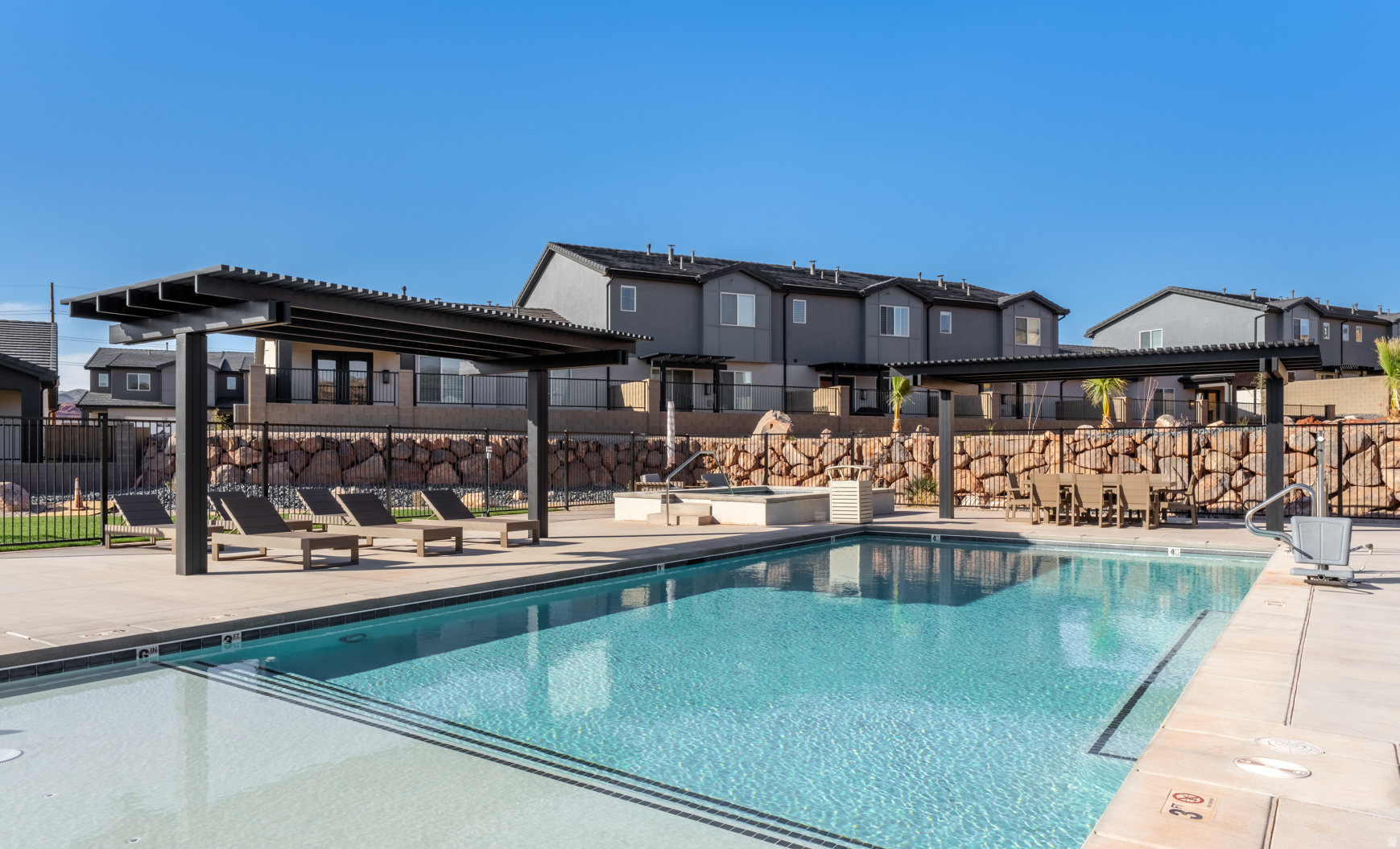 RISE AT CORAL CANYON - Residential