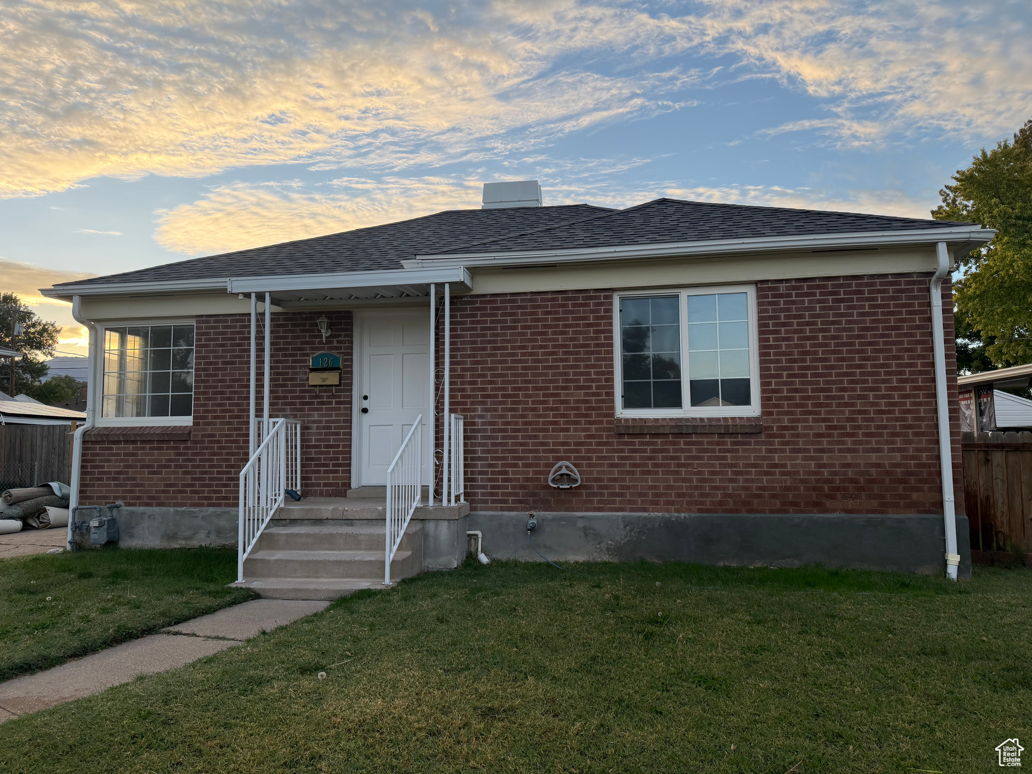 LAYTON PARK SUBDIVIS - Residential
