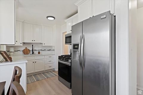 Tiny photo for 126 ROSS DR, Clearfield, UT 84015 (MLS # 2115353)