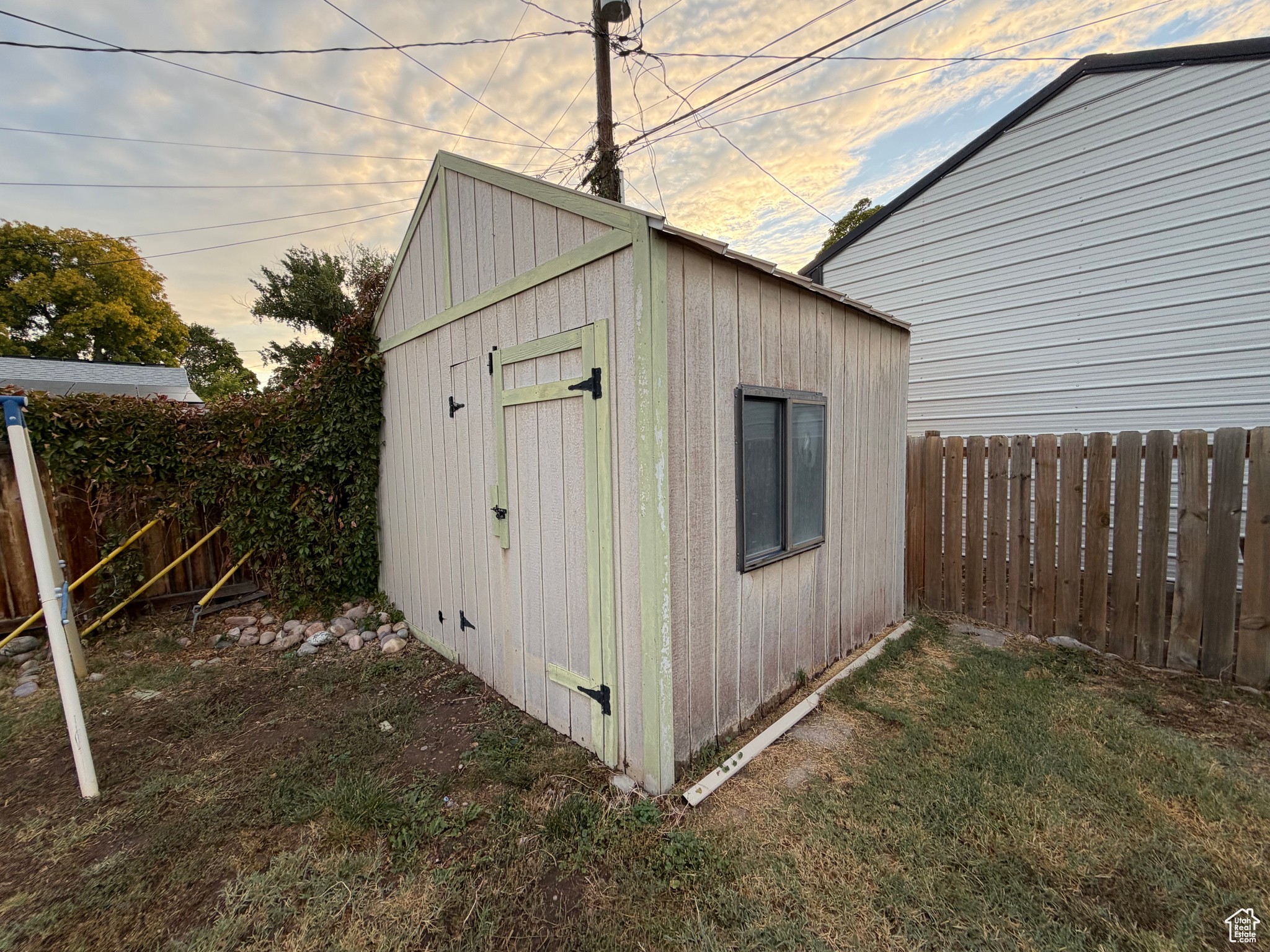 LAYTON PARK SUBDIVIS - Residential
