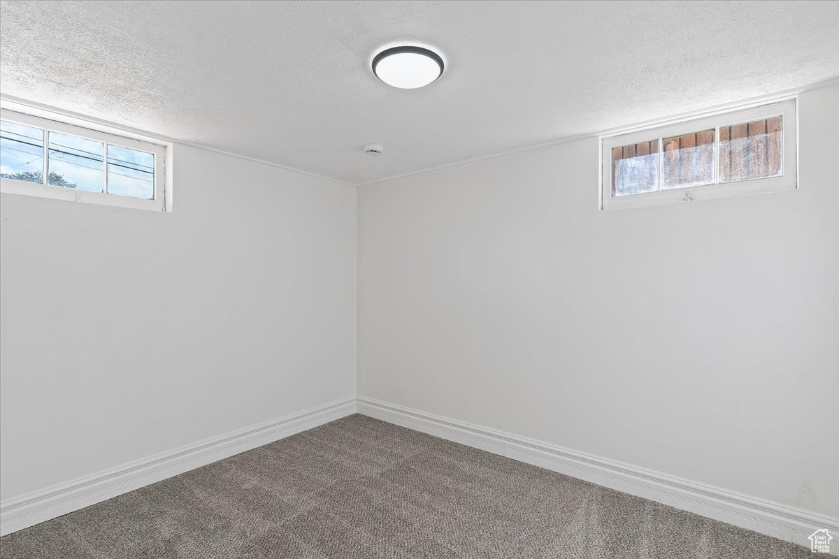 LAYTON PARK SUBDIVIS - Residential