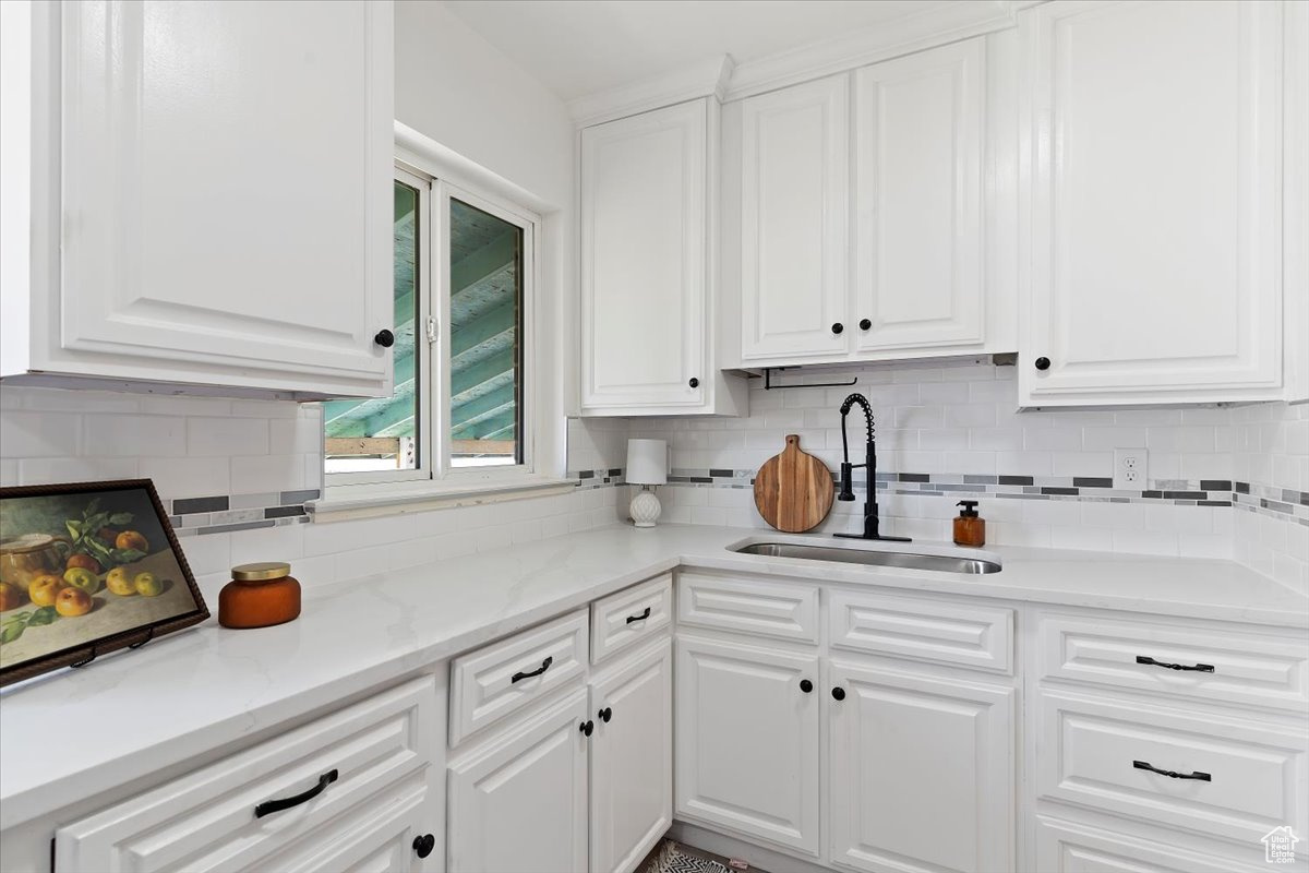 LAYTON PARK SUBDIVIS - Residential