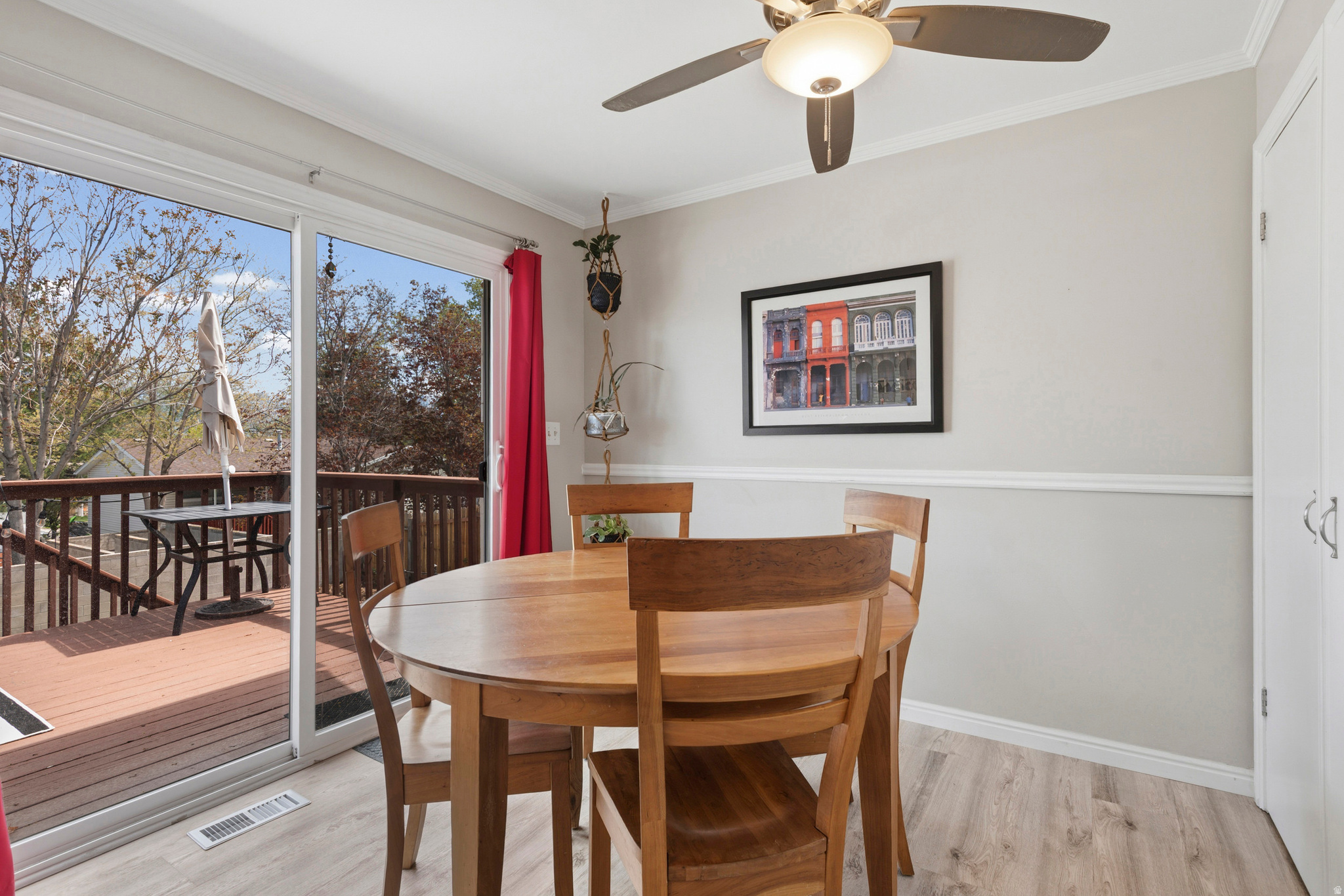 HAZELHURST #8 - Residential