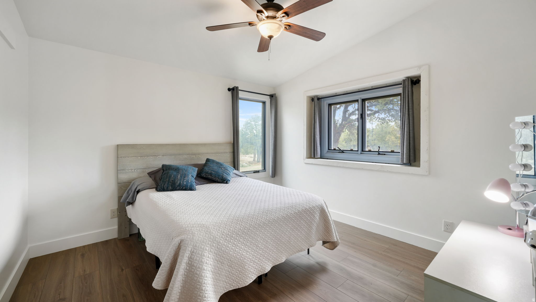 ORANGE MTN - Residential