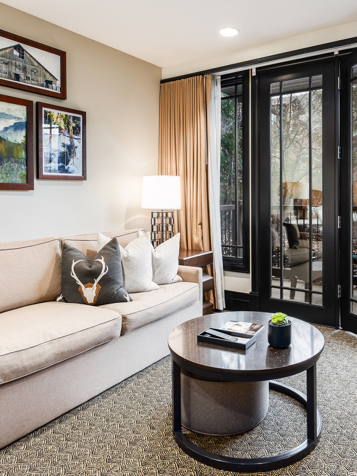 WALDORF ASTORIA - Residential