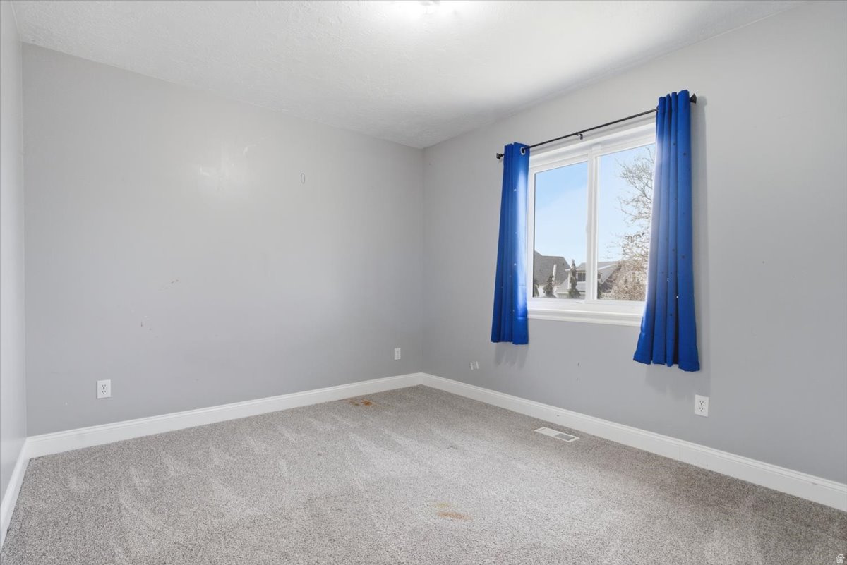 EAST MOUNTAIN ESTATES - Residential