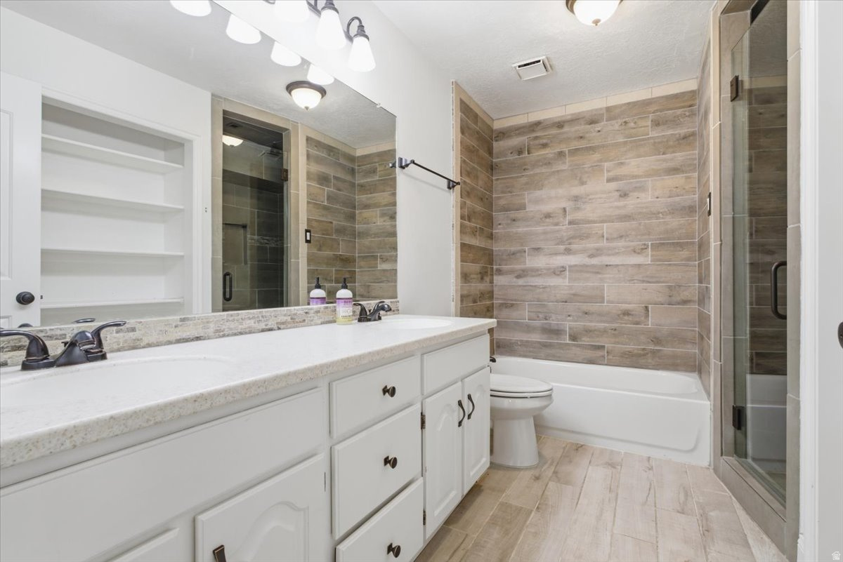 EAST MOUNTAIN ESTATES - Residential