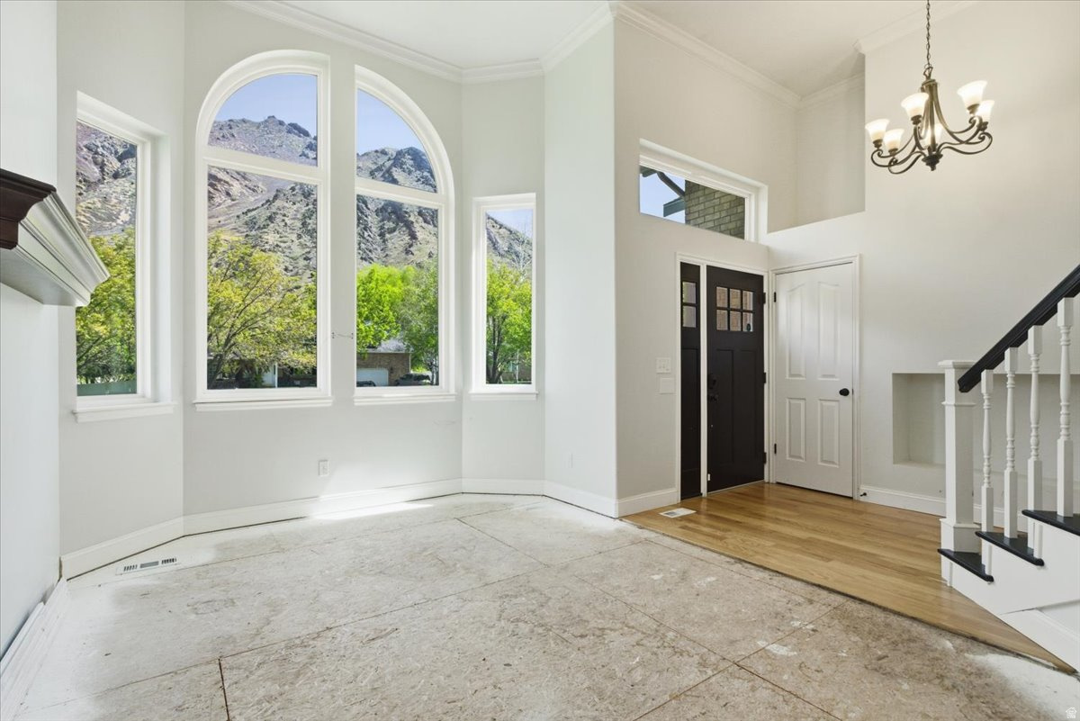 EAST MOUNTAIN ESTATES - Residential