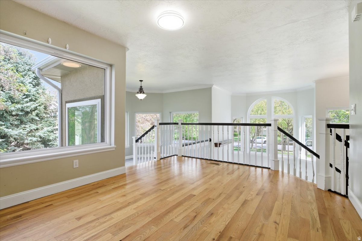 EAST MOUNTAIN ESTATES - Residential