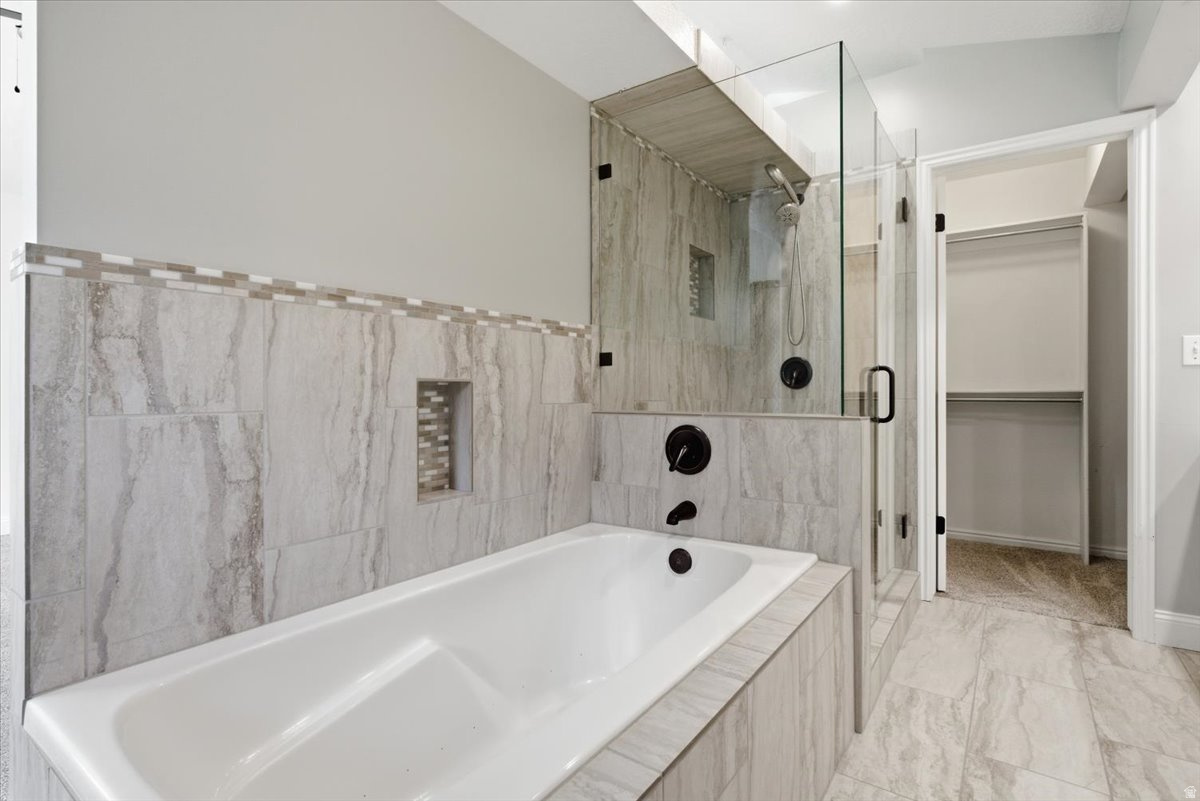 EAST MOUNTAIN ESTATES - Residential