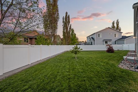 Tiny photo for 757 S 725 W, Layton, UT 84041 (MLS # 2154479)