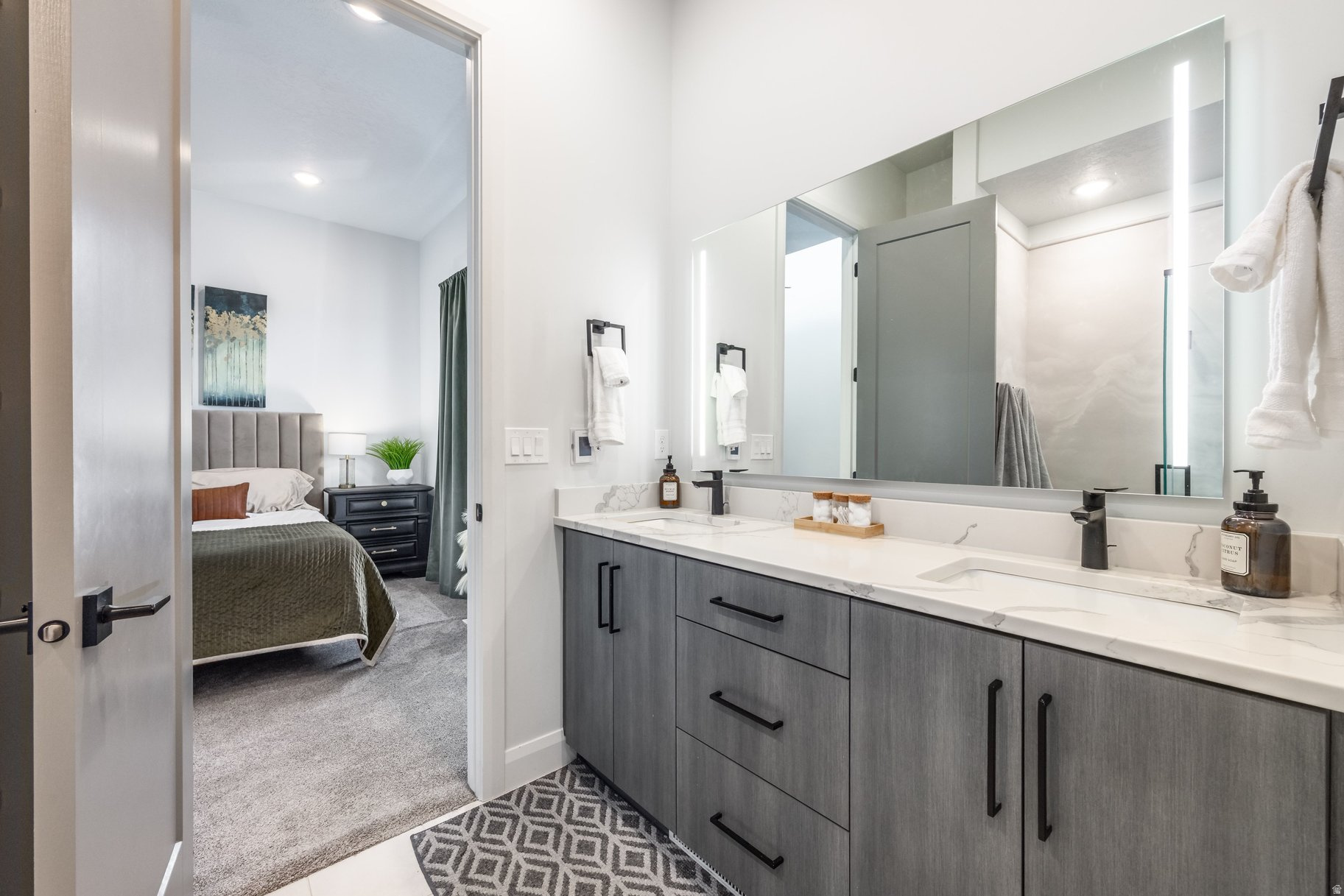 SILVER CREEK VILLAGE - Residential