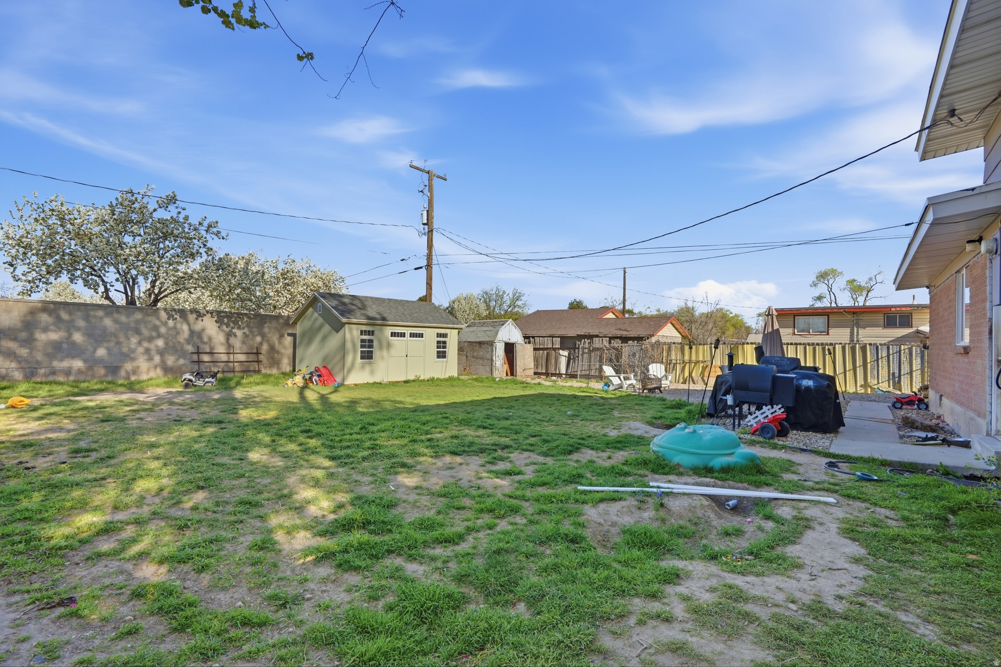 ROLLING MEADOWS - Residential