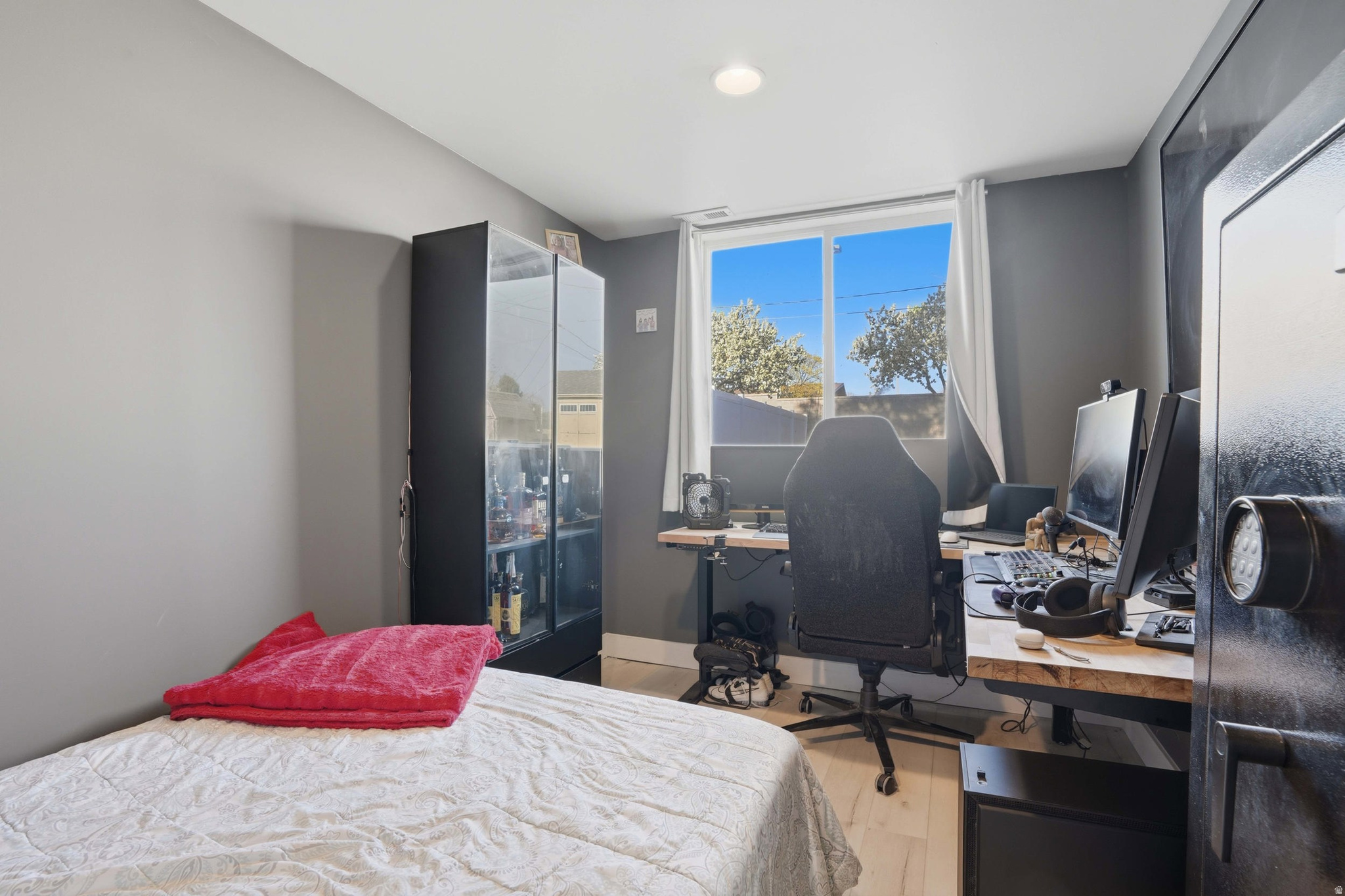 ROLLING MEADOWS - Residential