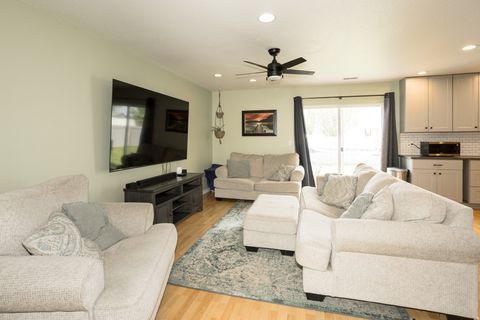 Tiny photo for 2149 E EAGLE CREST WAY, Eagle Mountain, UT 84005 (MLS # 2159473)
