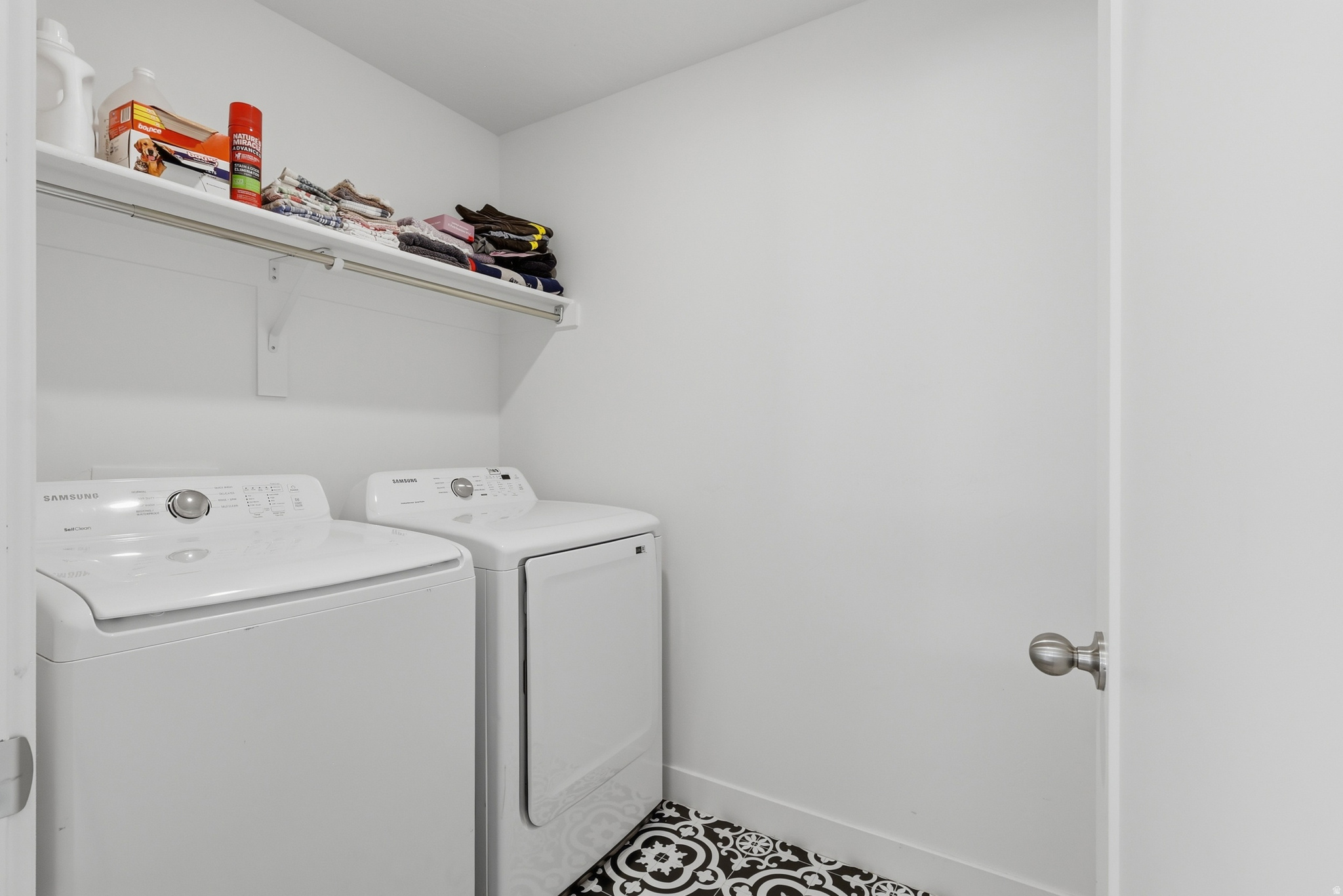 SILVERLAKE - Residential