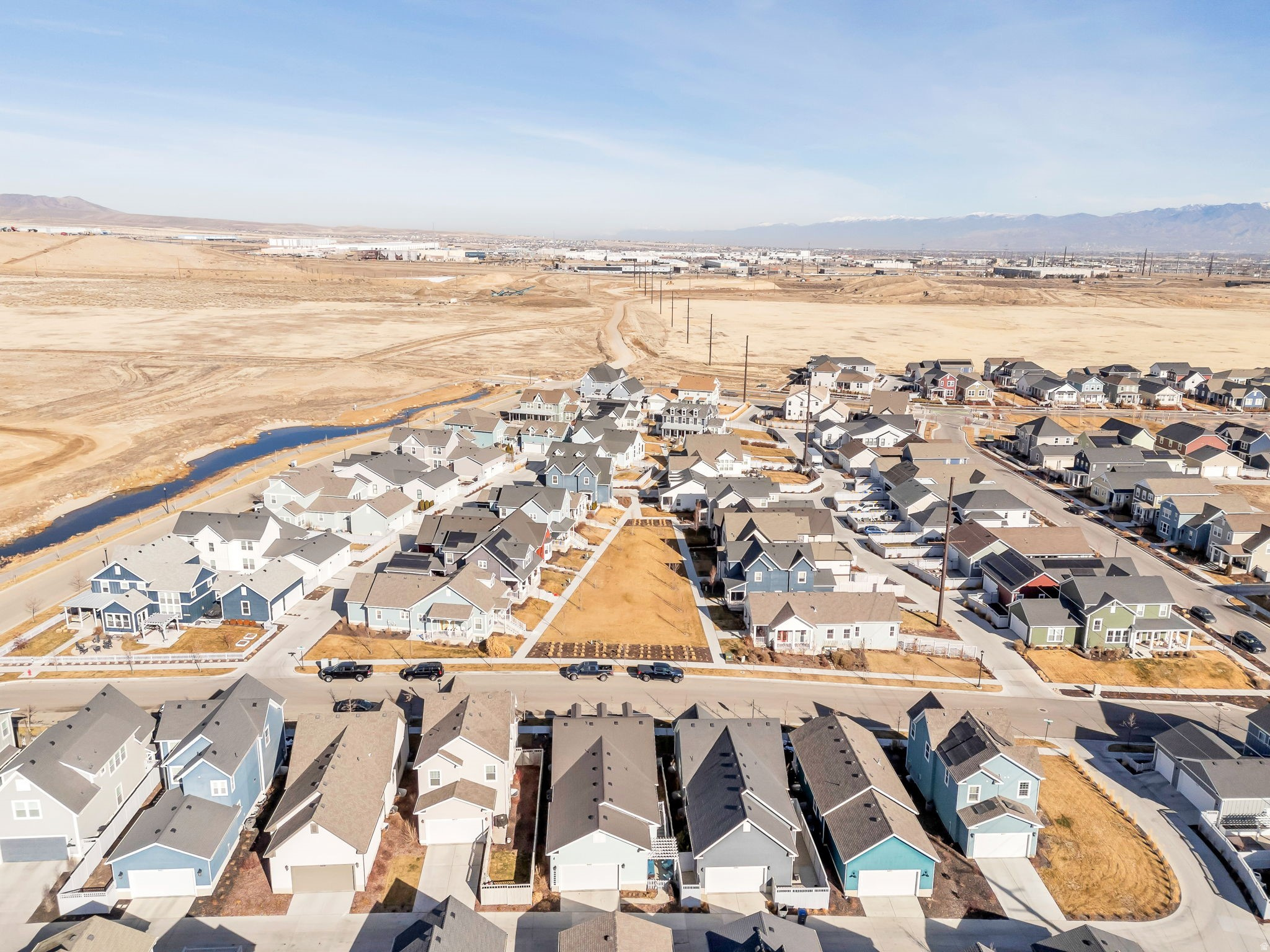 DAYBREAK - Residential