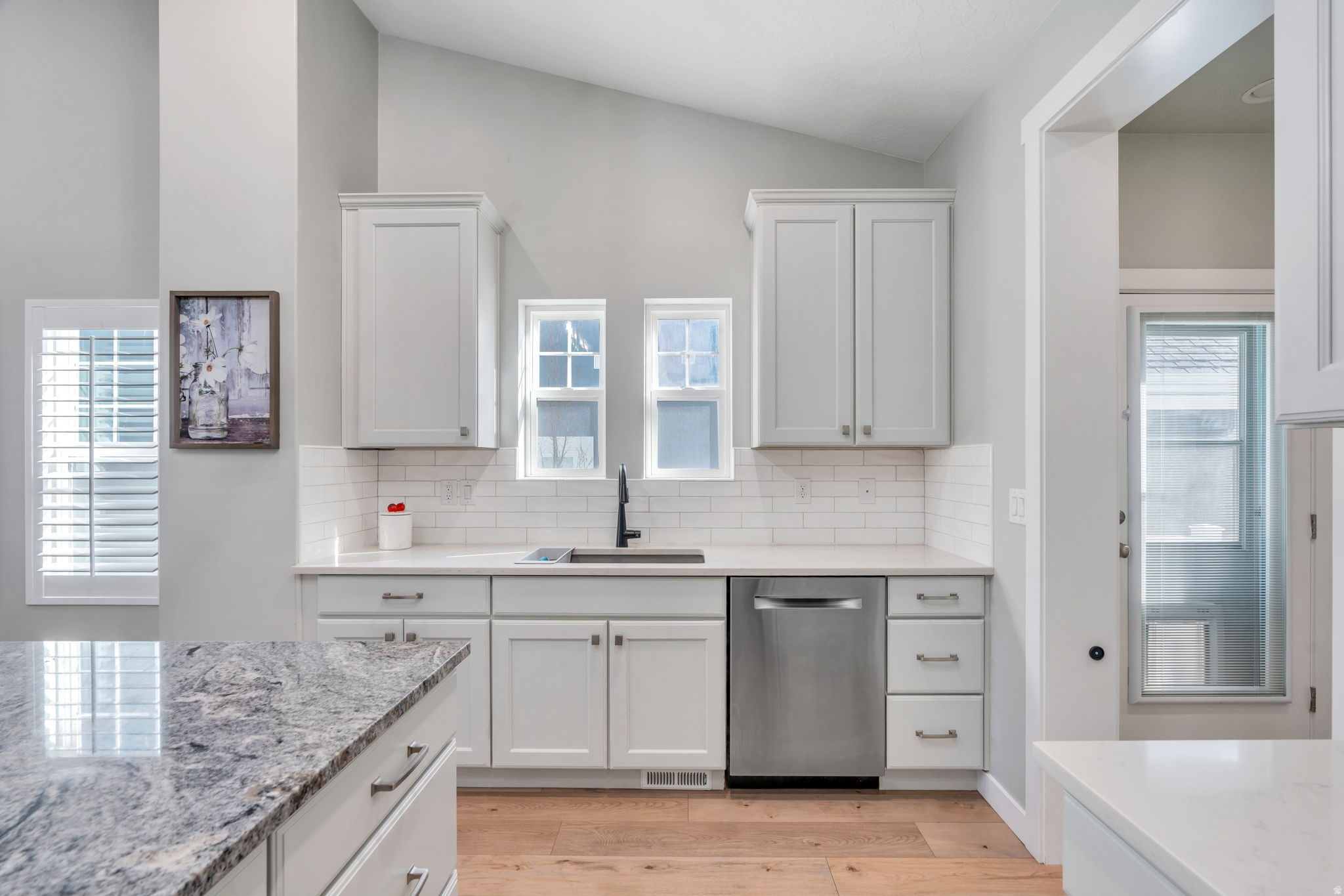 DAYBREAK - Residential