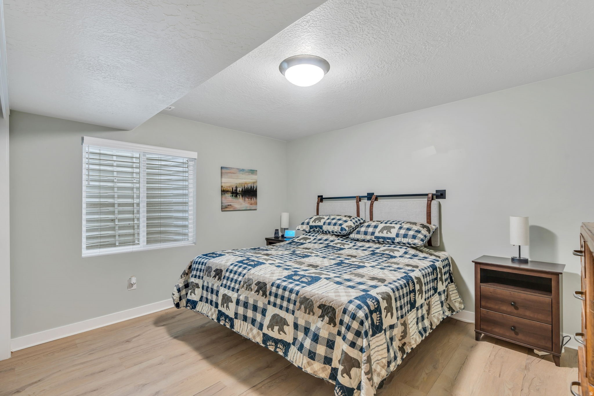 DAYBREAK - Residential