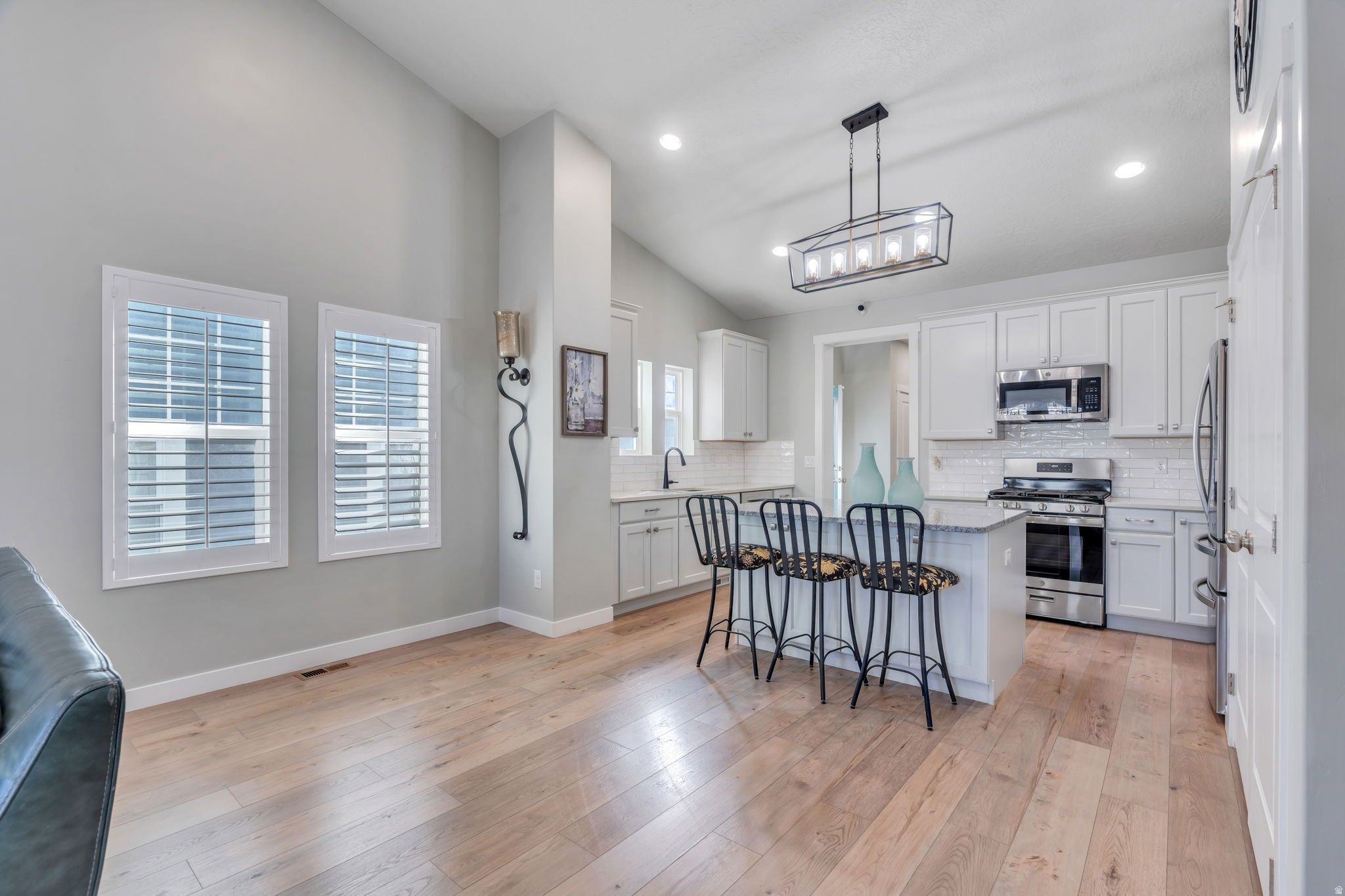 DAYBREAK - Residential