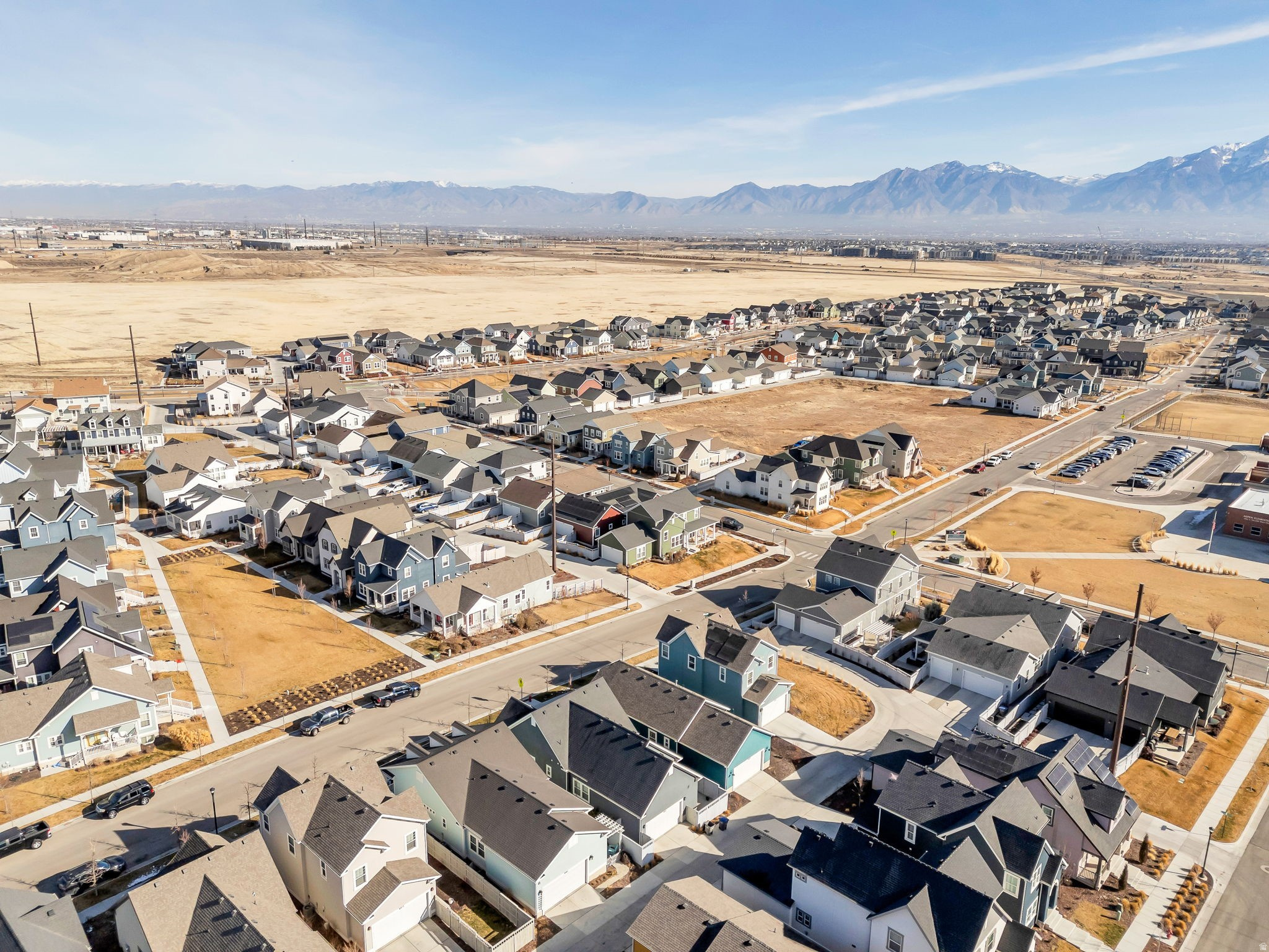 DAYBREAK - Residential