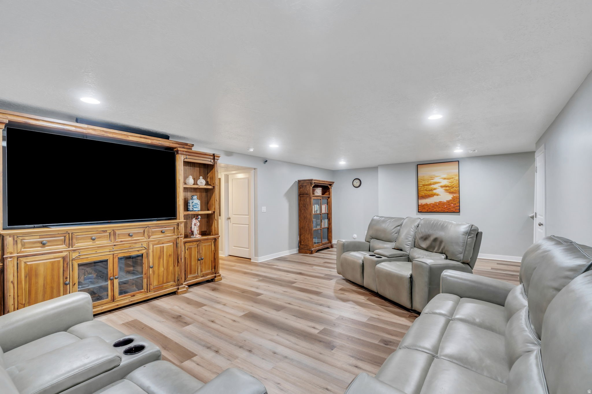 DAYBREAK - Residential