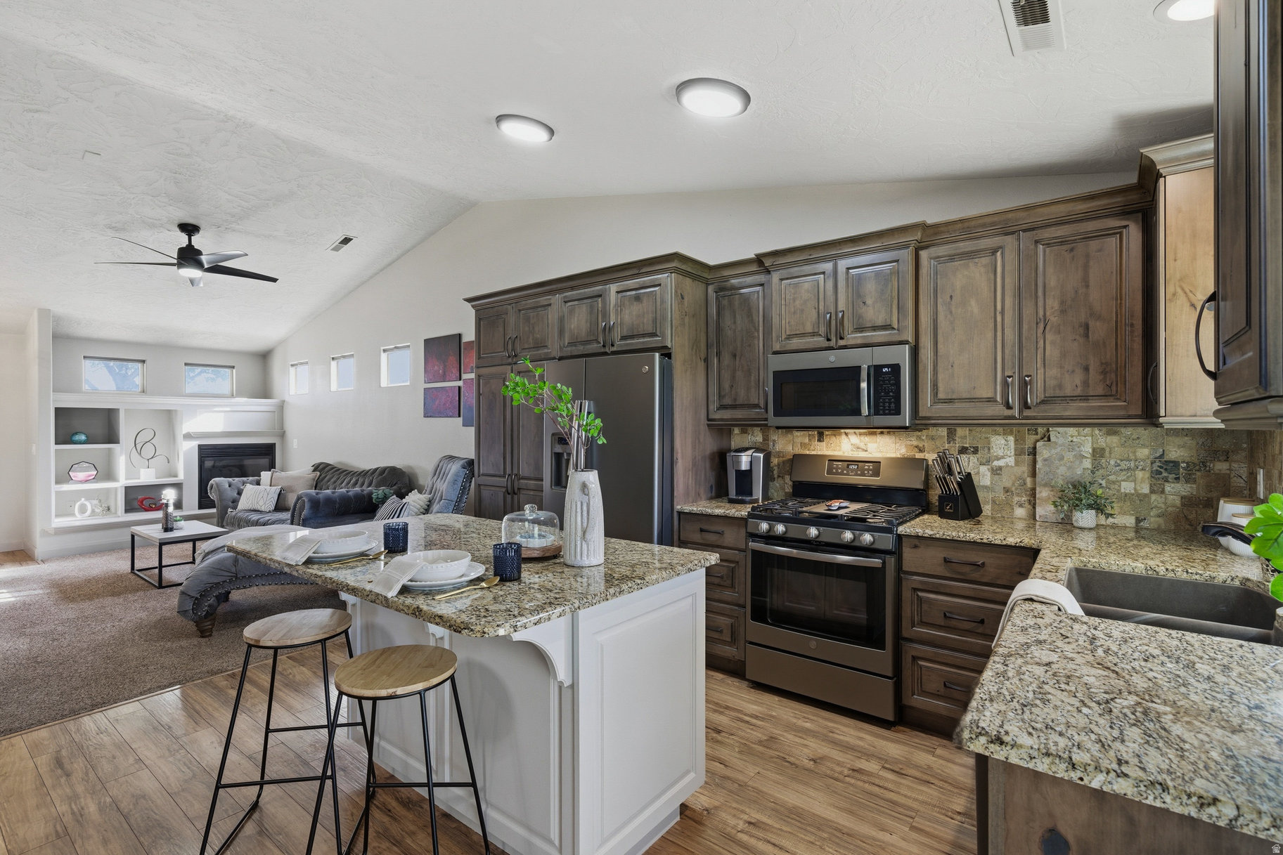 SKY MOUNTAIN GOLF EST 1 AMD - Residential