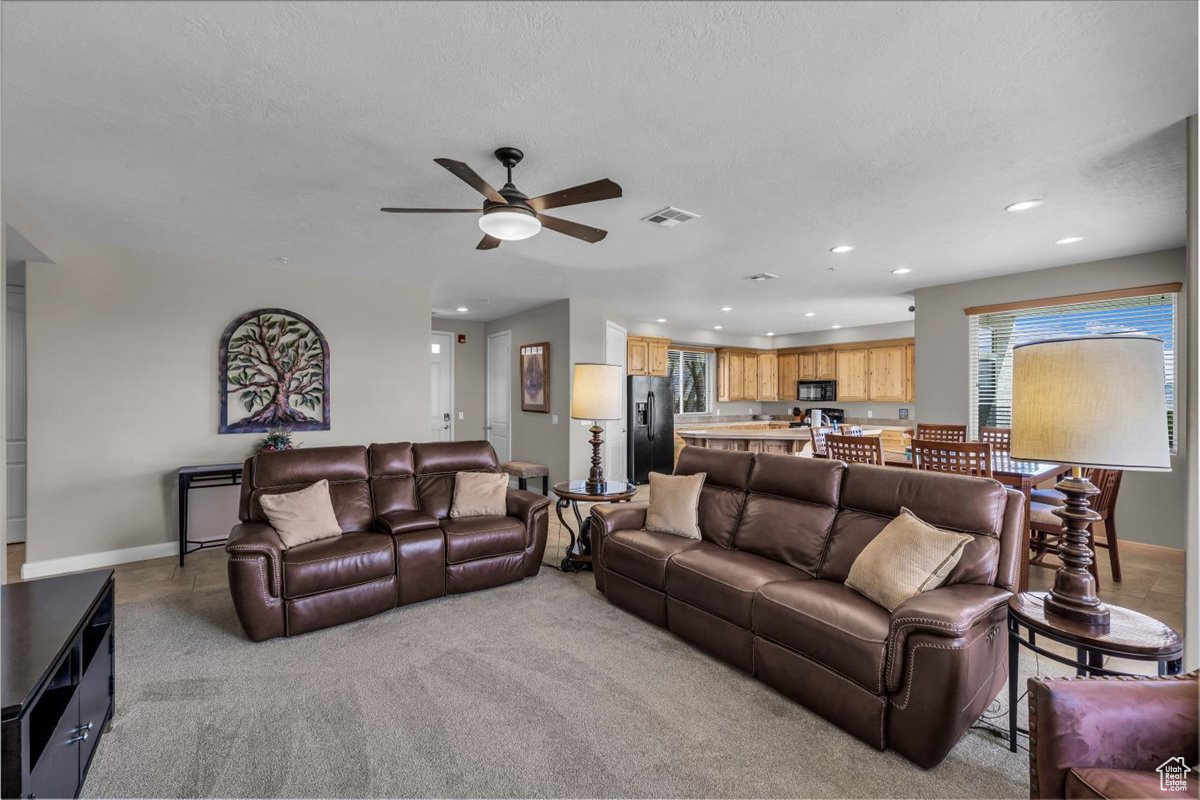 LAS PALMAS RESORT CONDO 1A - Residential