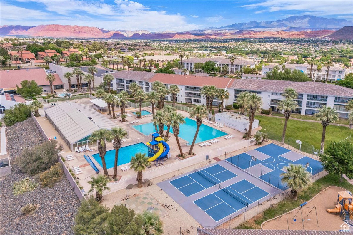 LAS PALMAS RESORT CONDO 1A - Residential