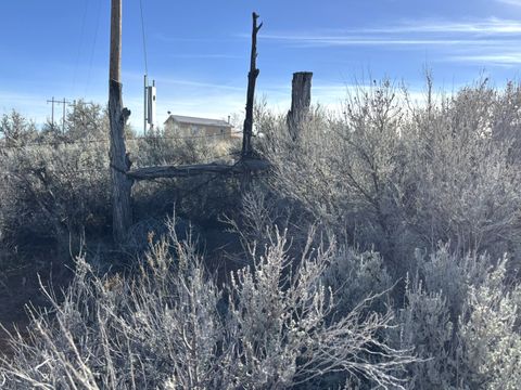 Tiny photo for 816 E KIVA DR, Blanding, UT 84511 (MLS # 2140379)