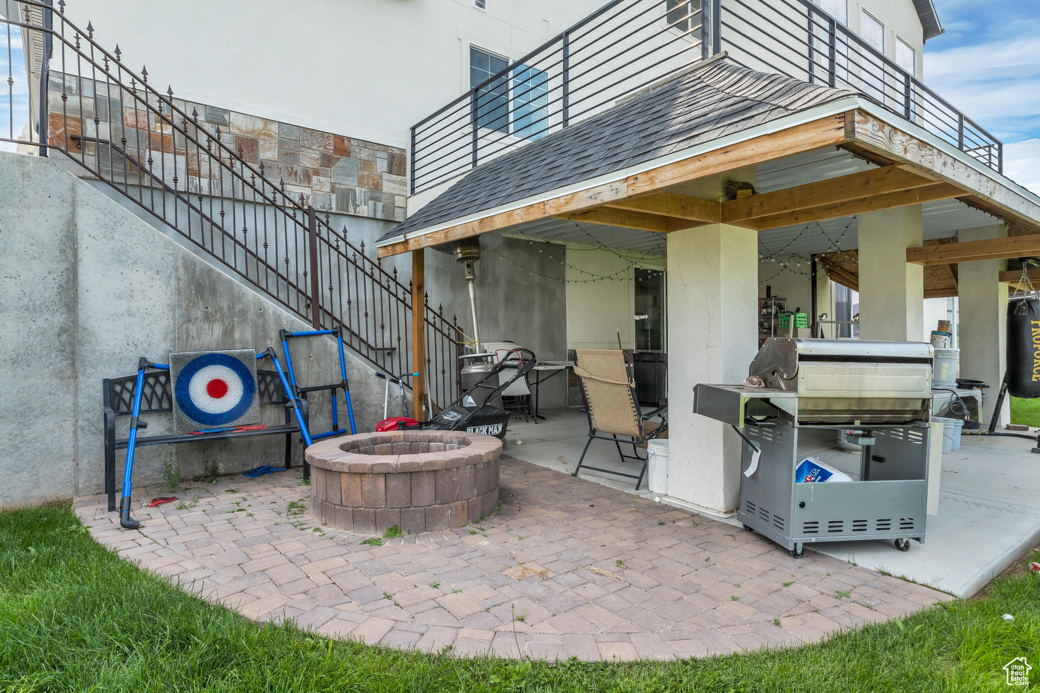 TEMPLE RIM - Residential