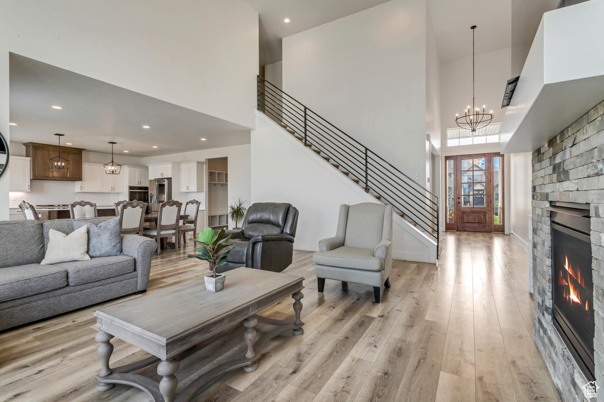 TEMPLE RIM - Residential