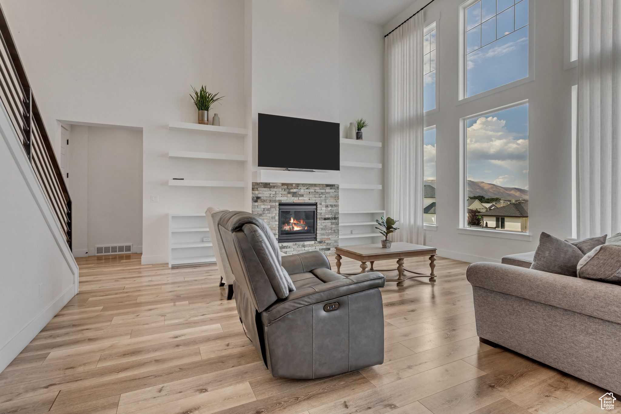 TEMPLE RIM - Residential