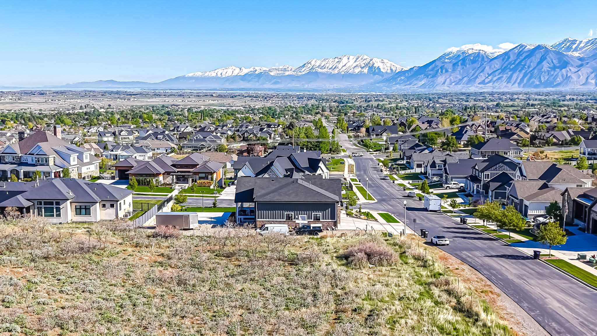 MOUNTAIN VIEW - Residential