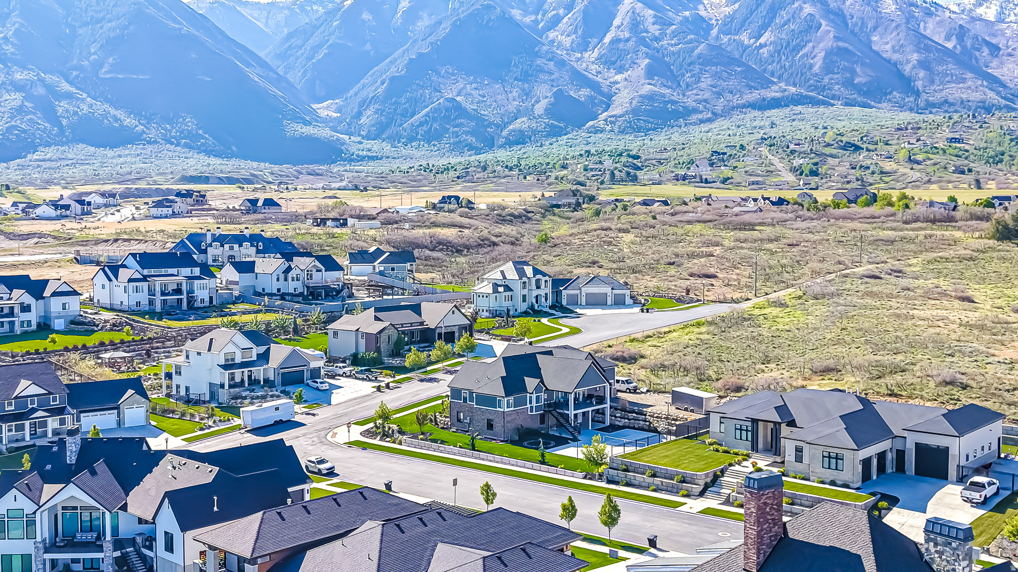 MOUNTAIN VIEW - Residential