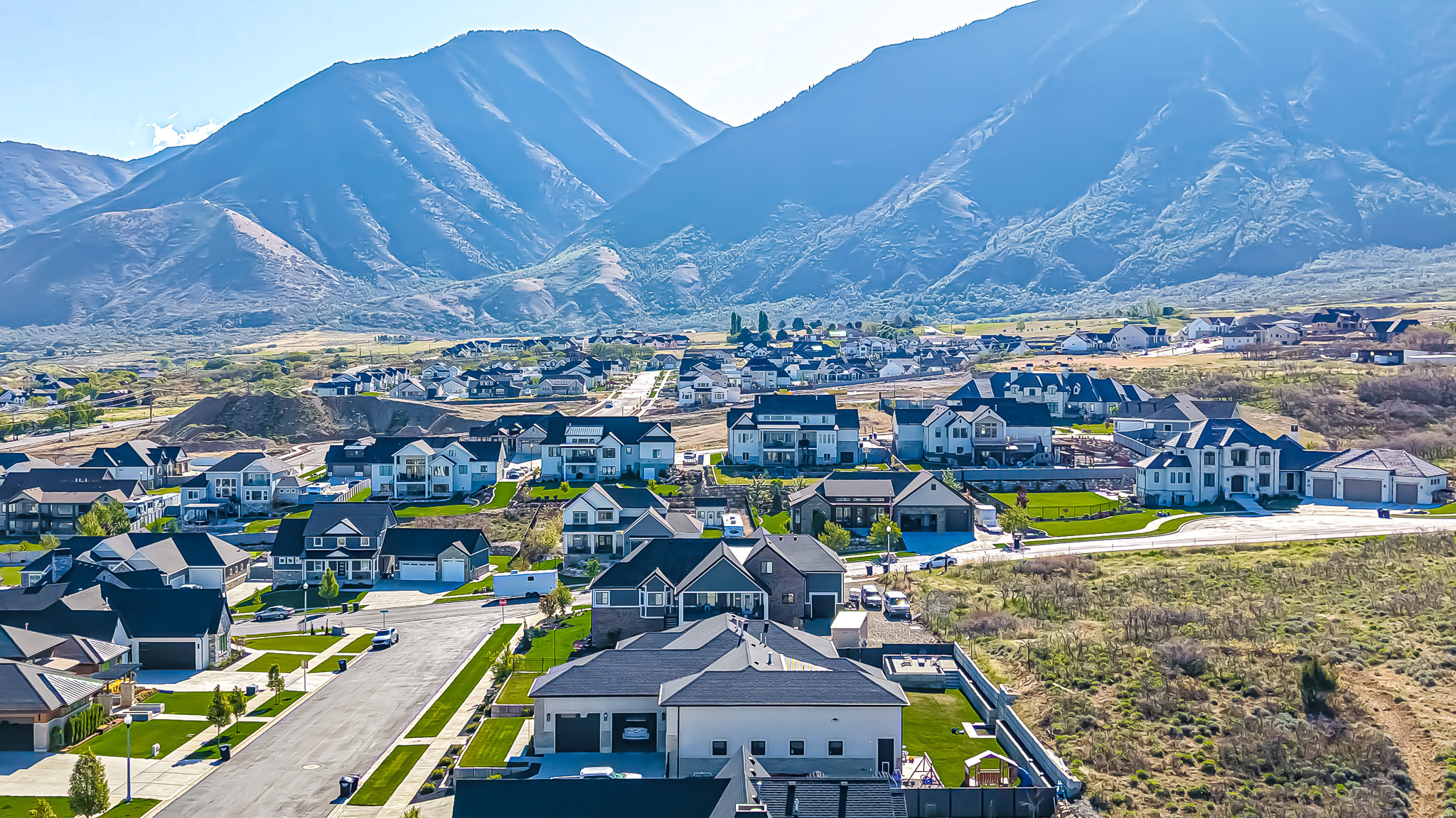 MOUNTAIN VIEW - Residential