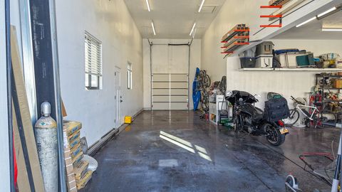 Tiny photo for 1418 S 500 E, Salem, UT 84653 (MLS # 2143121)