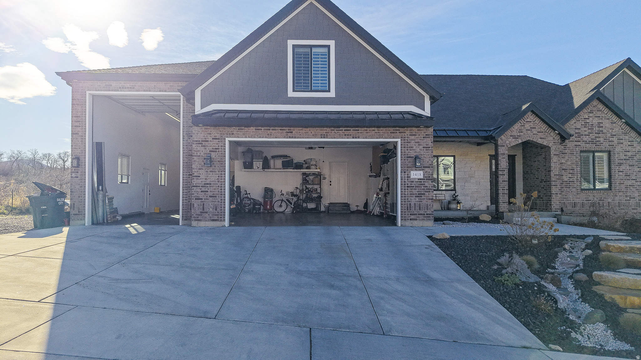 MOUNTAIN VIEW - Residential