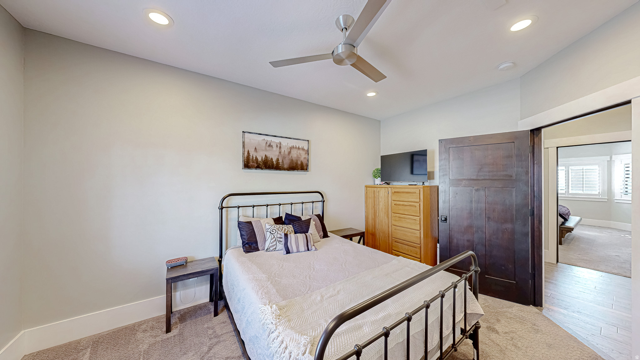 MOUNTAIN VIEW - Residential