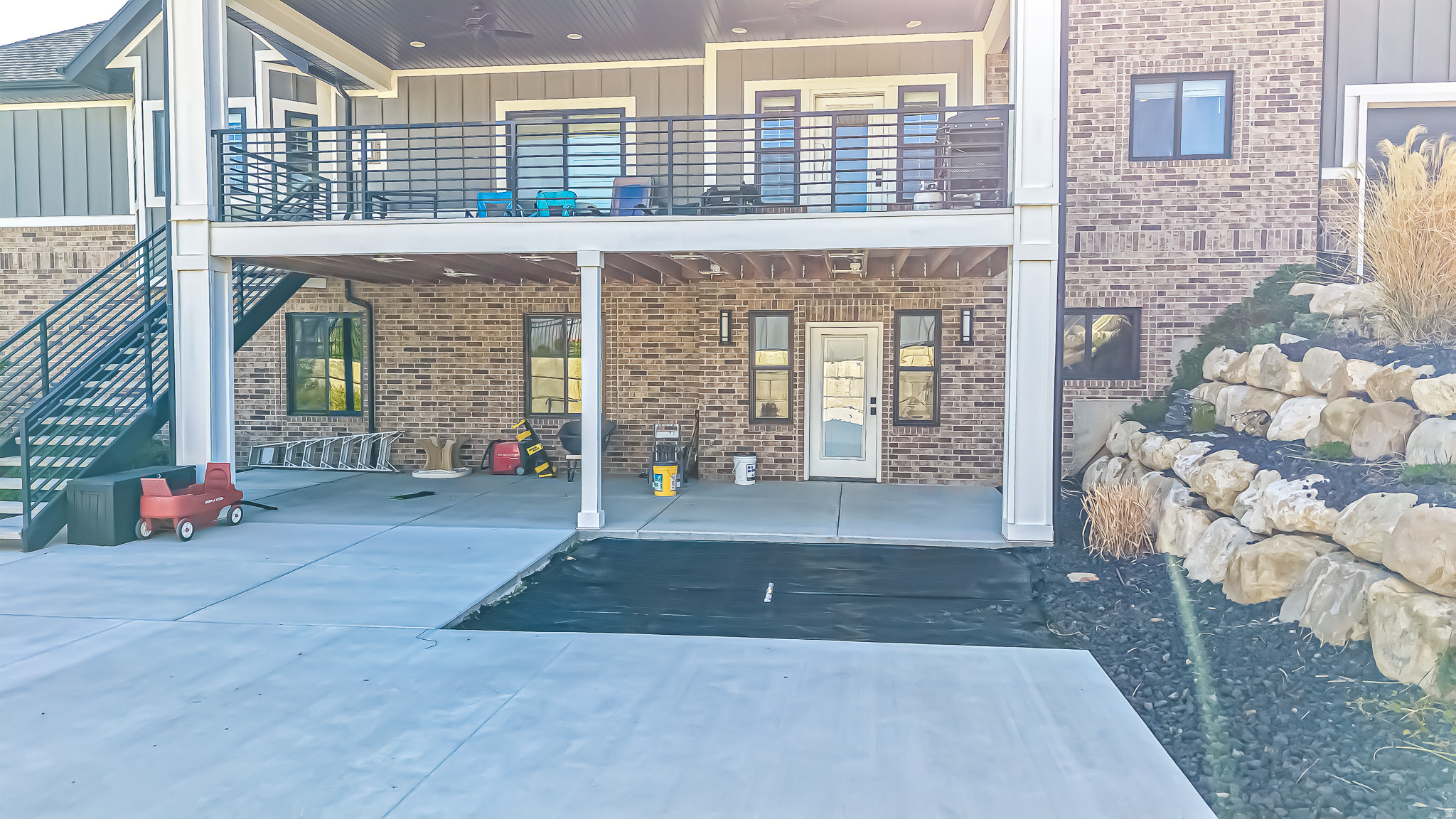 MOUNTAIN VIEW - Residential