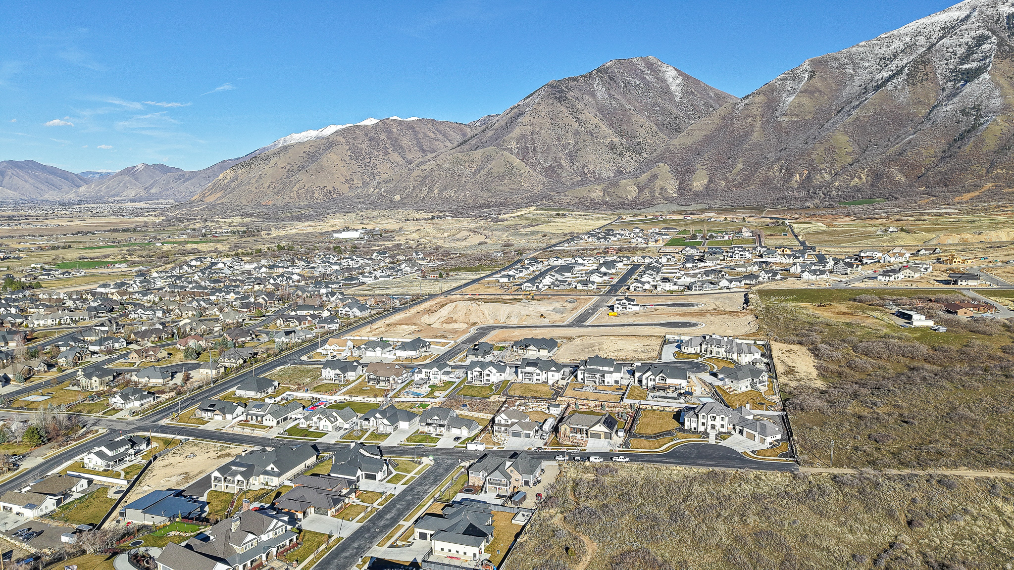 MOUNTAIN VIEW - Residential