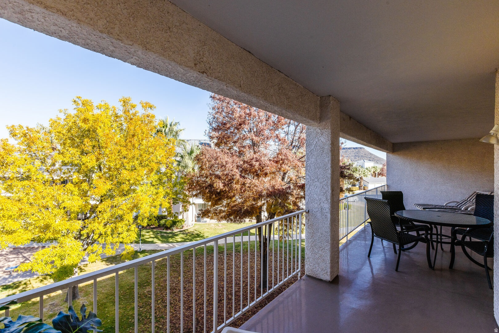 LAS PALMAS RESORT CONDOS - Residential