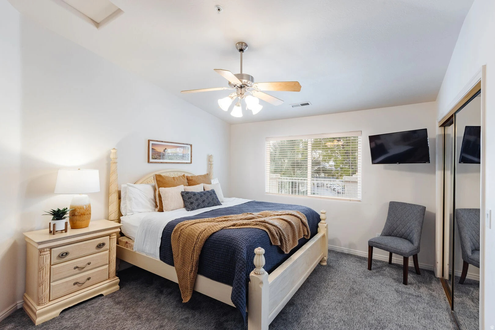 LAS PALMAS RESORT CONDOS - Residential