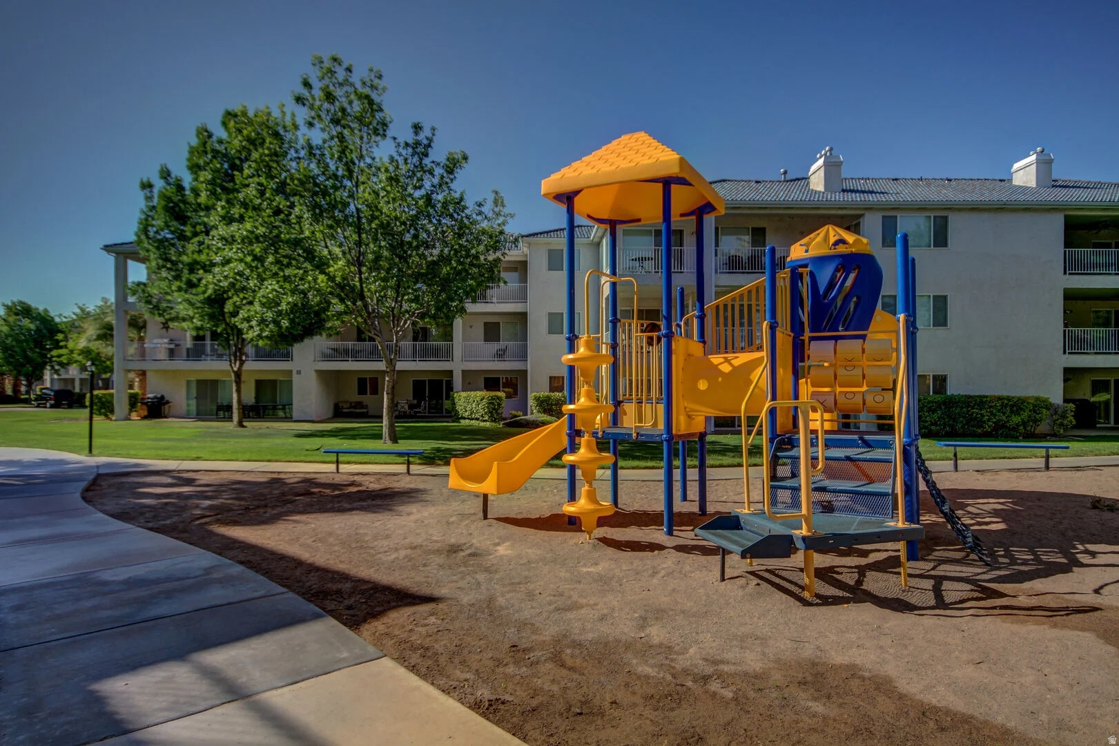 LAS PALMAS RESORT CONDOS - Residential